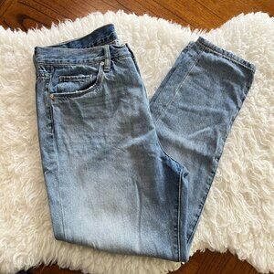BlankNYC High Rise Tapered Leg Distressed Jeans Size 31
